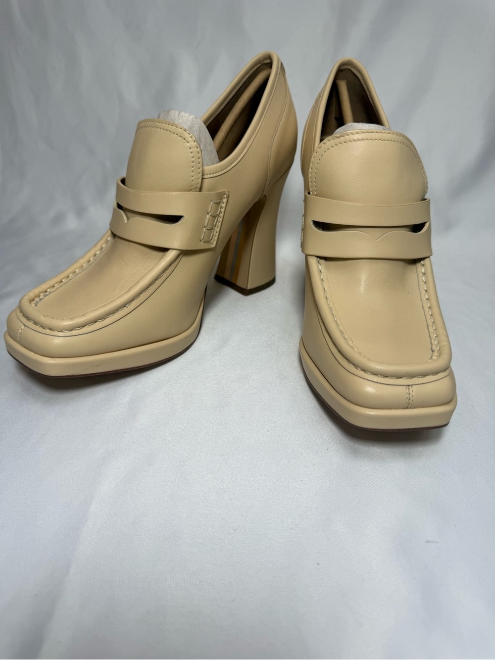NEW Sam Edelman Jeanette Eggshell Heel Loafers WMN SZ 9.5 MSRP $140 DAMAGED BOX